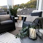 Apartament Moselroyal Neu Luxus 2-4 P- Moselblick Klima By Interhome *