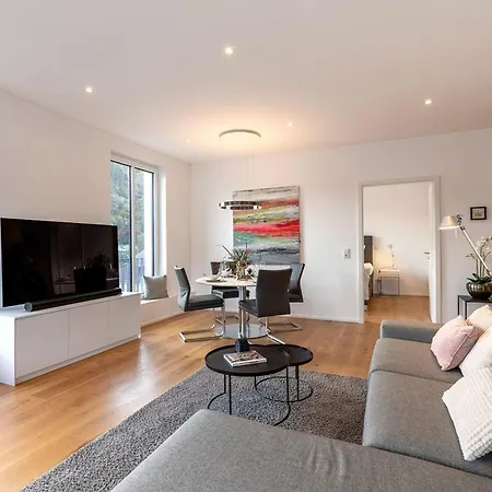 Moselroyal Neu Luxus 2-4 P- Moselblick Klima By Interhome