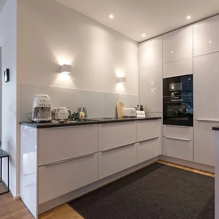 Apartament Moselroyal Neu Luxus 2-4 P- Moselblick Klima By Interhome *