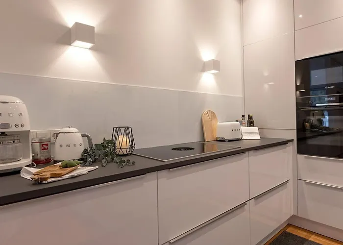 Daire Moselroyal Neu Luxus 2-4 P- Moselblick Klima By Interhome