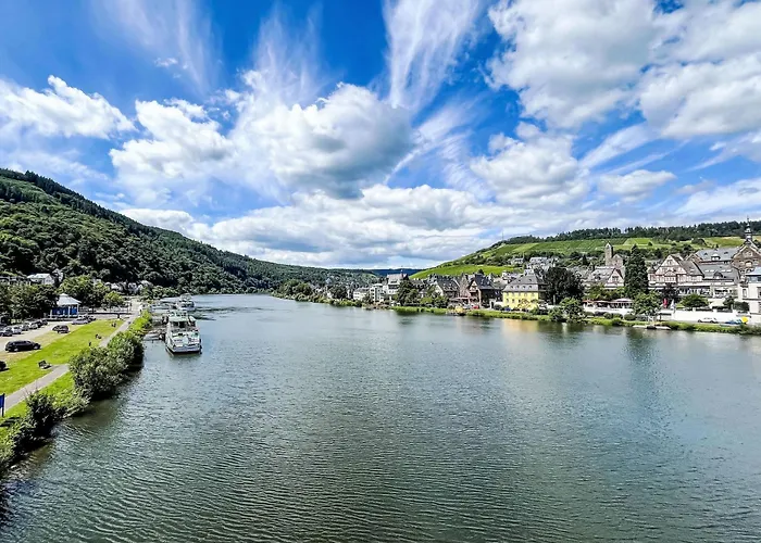 Moselroyal Neu Luxus 2-4 P- Moselblick Klima By Interhome