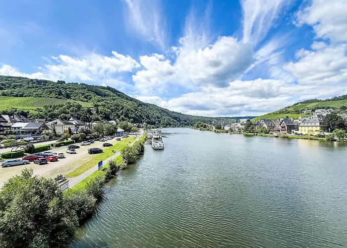 Daire Moselroyal Neu Luxus 2-4 P- Moselblick Klima By Interhome *